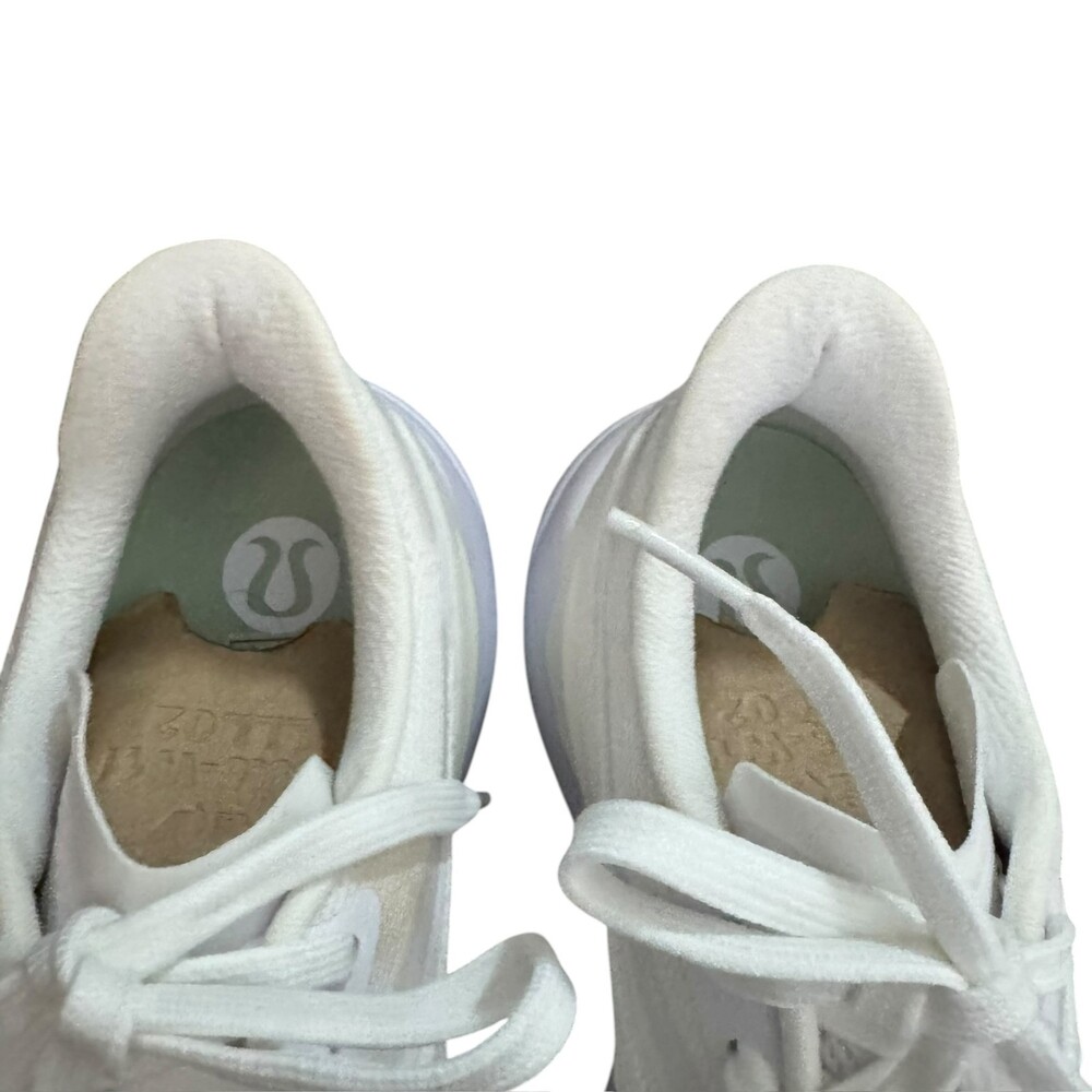 Lululemon Blissful 2 Women's Running Shoe sneakers white 10 New in box - Picture 11 of 14